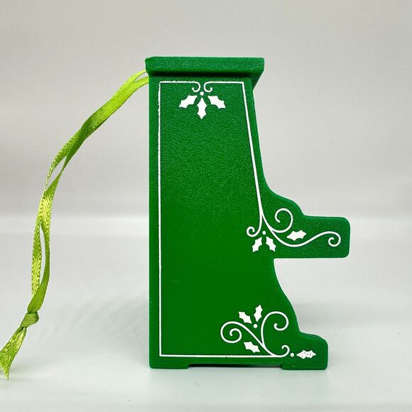 Hallmark Keepsake Caroling Piano Ornament 2016 Magic Light Sound - Picture 9 of 11